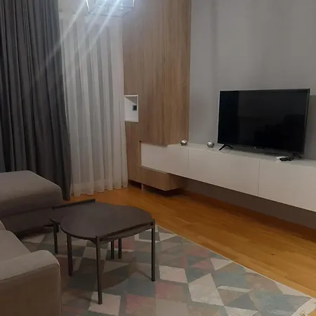 Luxury Lamela Bulevar *